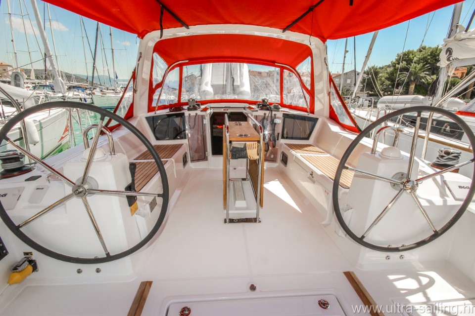 Oceanis 41.1 — photo 9