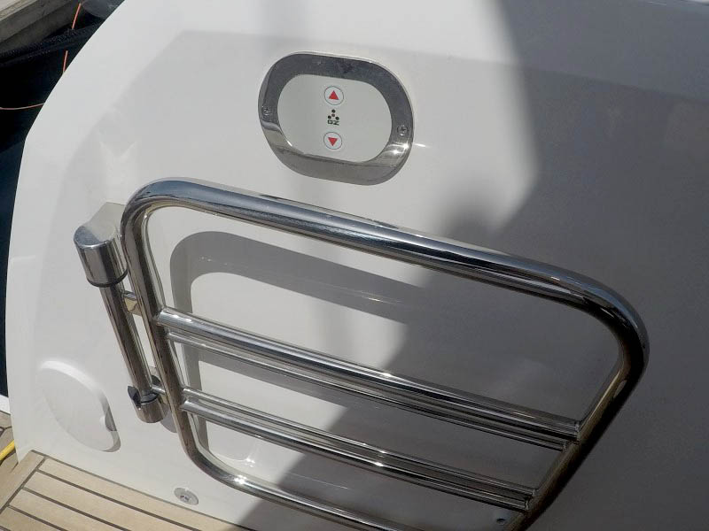 Prestige 420 Fly — photo 17
