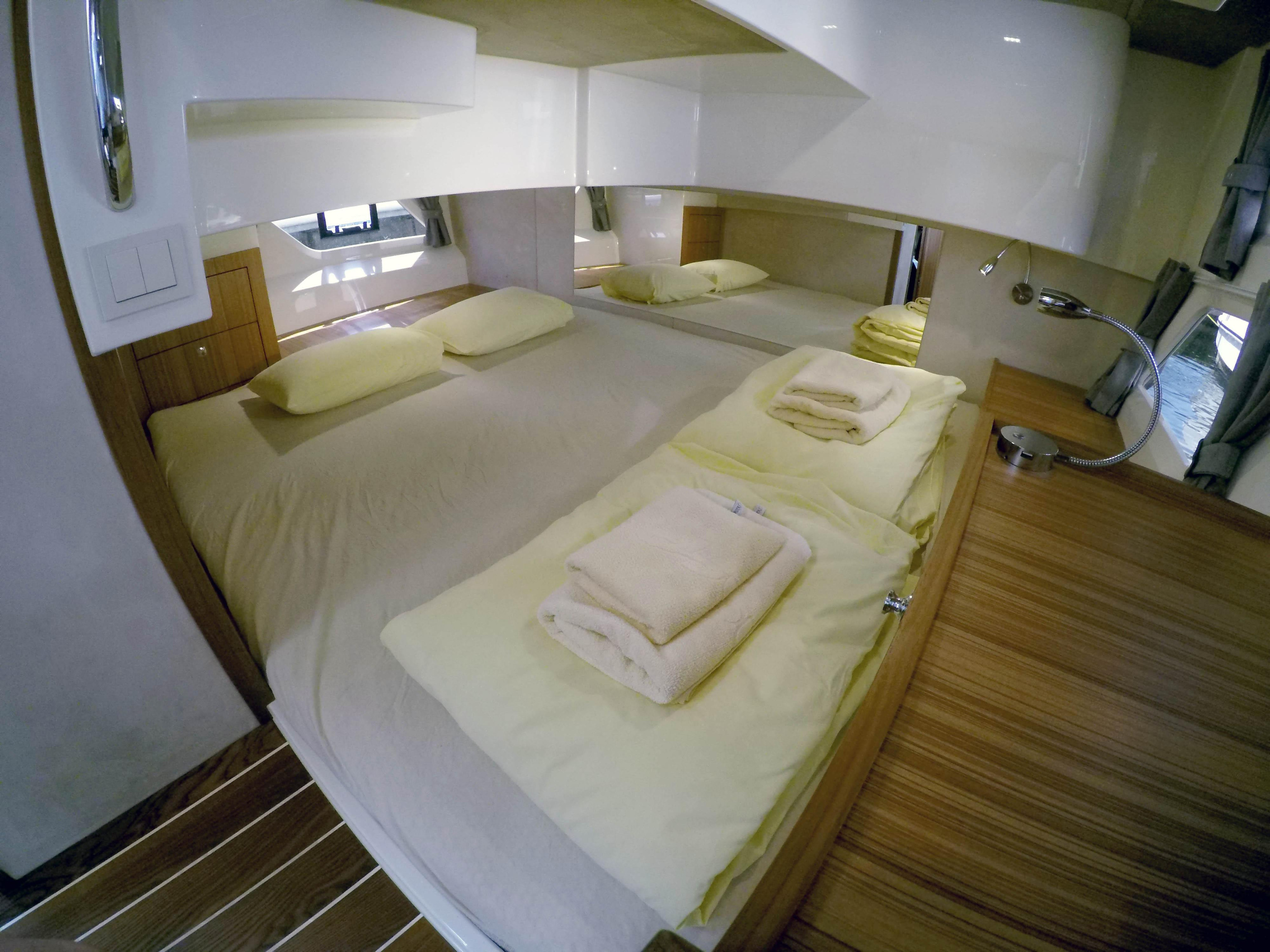 Marex 360 Cabriolet Cruiser — photo 3