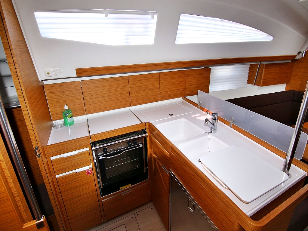 ELAN 40 Impression BT — photo 14