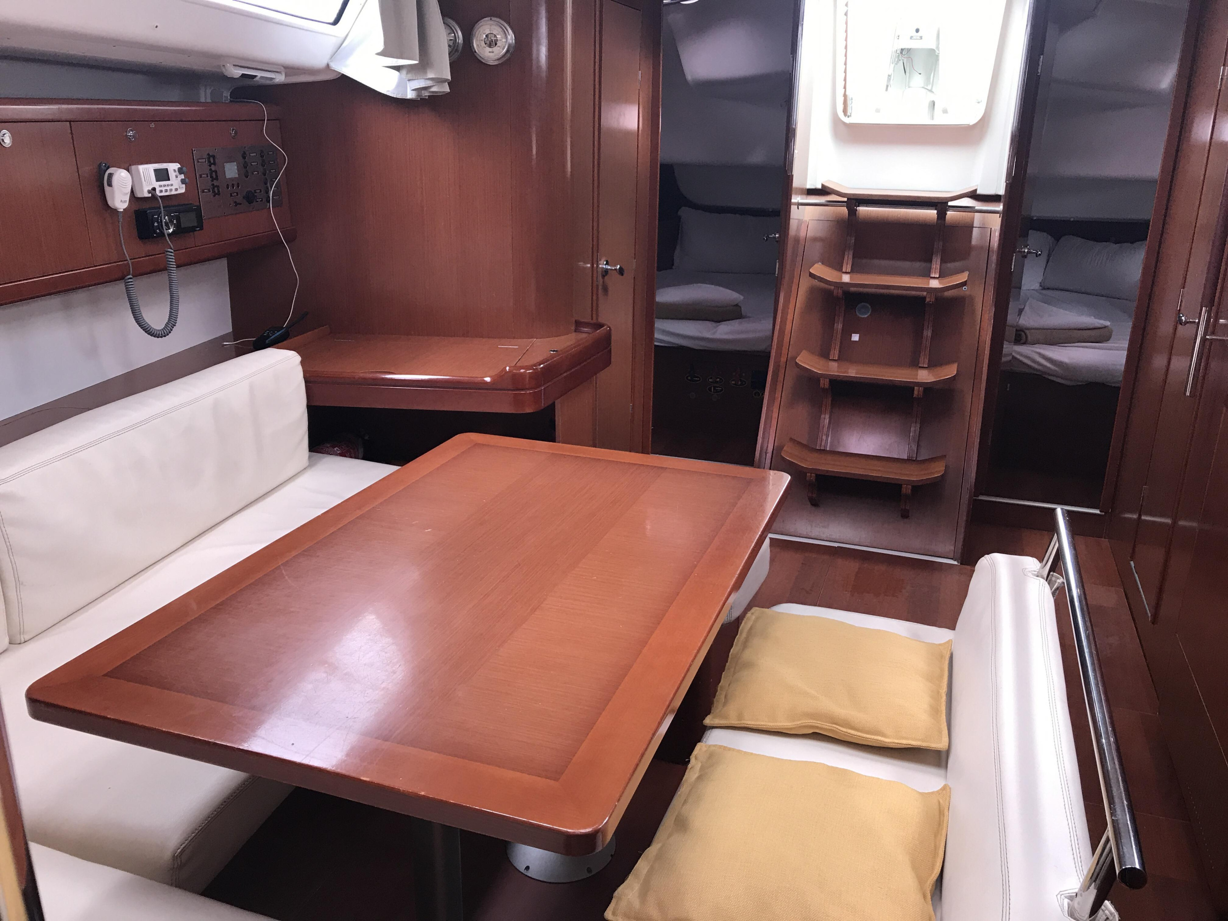 Oceanis 43 — photo 3