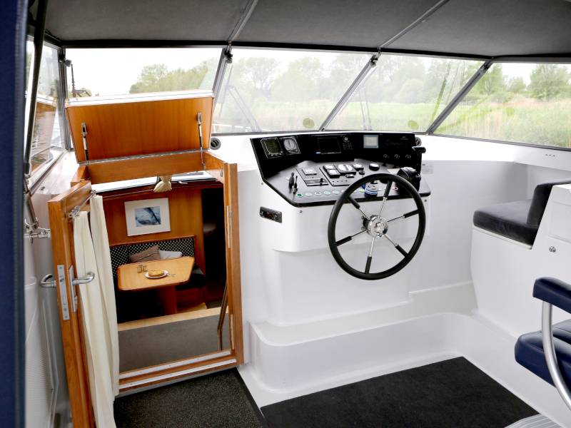 Pacific Allure 155 — photo 16