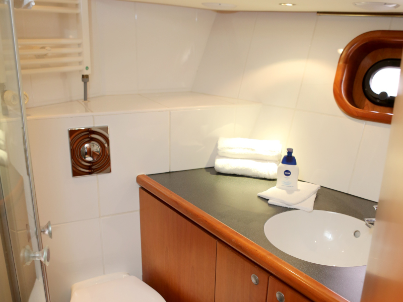 Pacific Allure 155 — photo 13