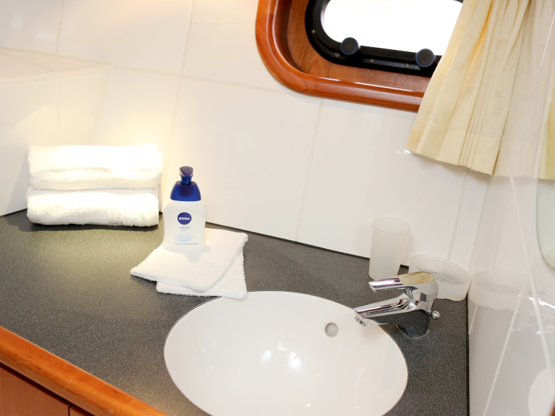 Pacific Allure 155 — photo 36