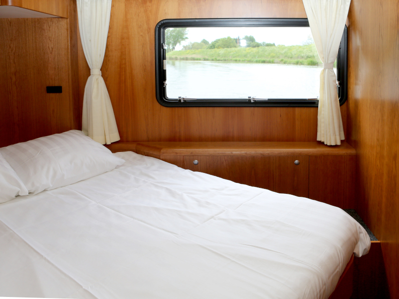 Pacific Allure 155 — photo 34