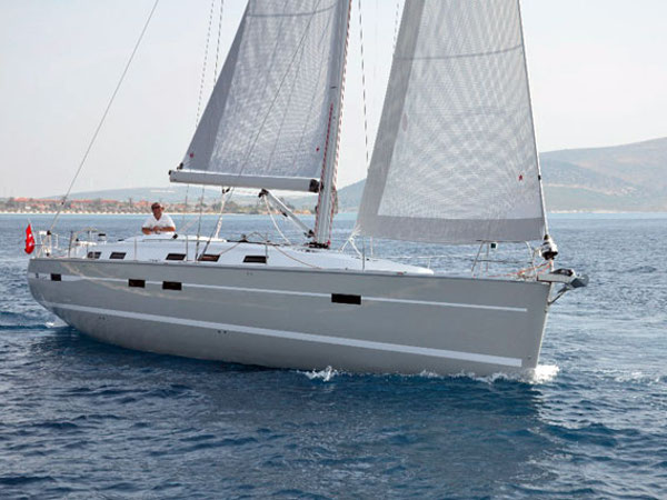 Bavaria Cruiser 50 — photo 13