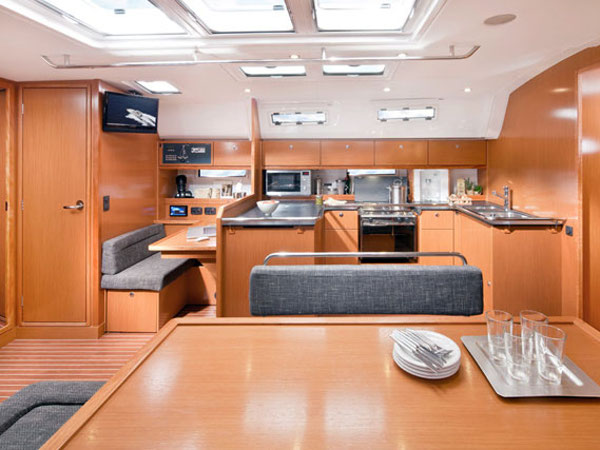 Bavaria Cruiser 50 — photo 2
