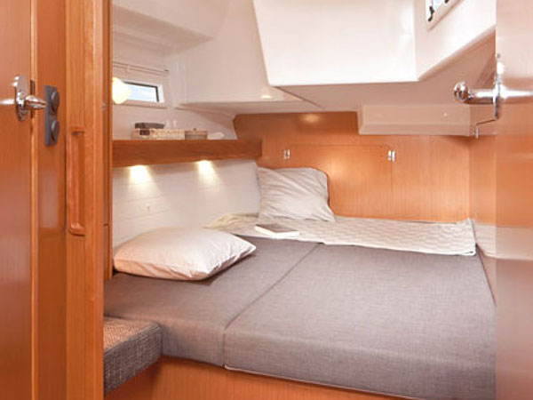 Bavaria Cruiser 50 — photo 11