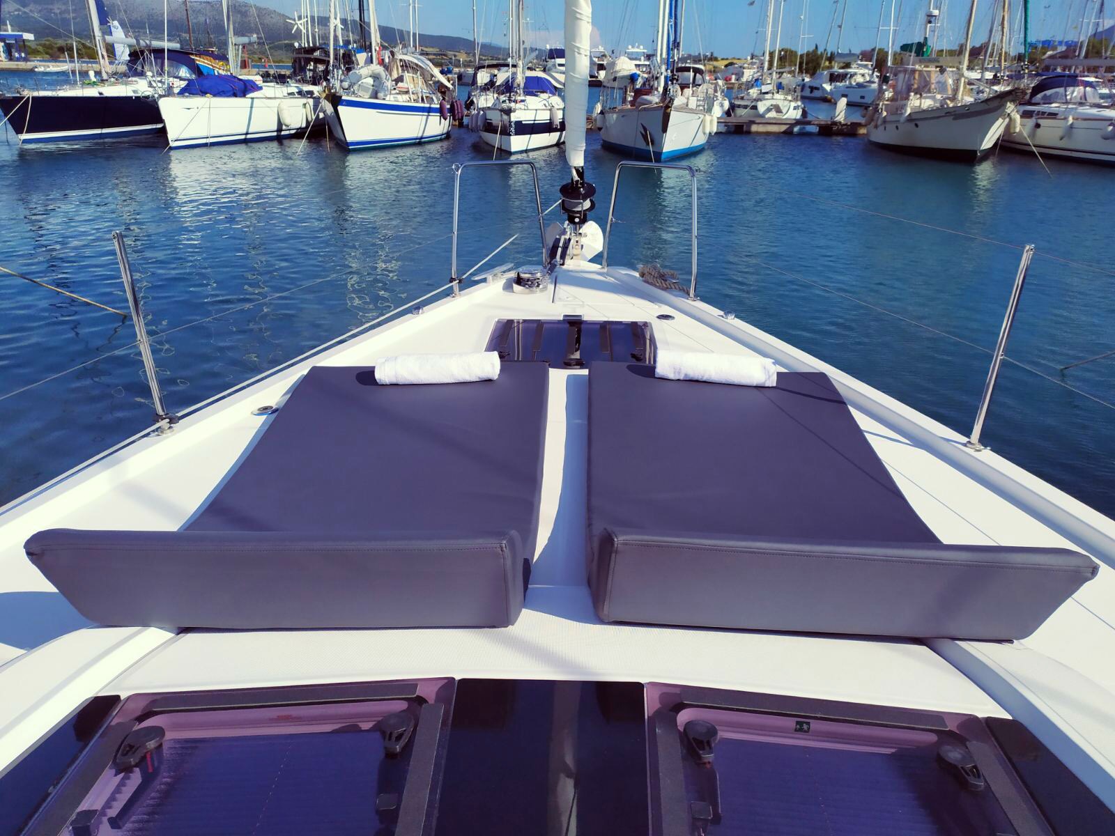 Oceanis 51.1 — photo 19
