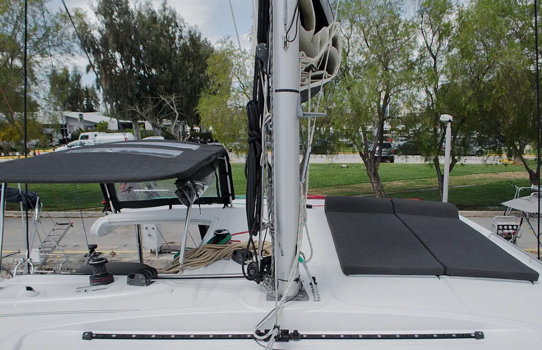 Lagoon 40 - 10 — photo 18