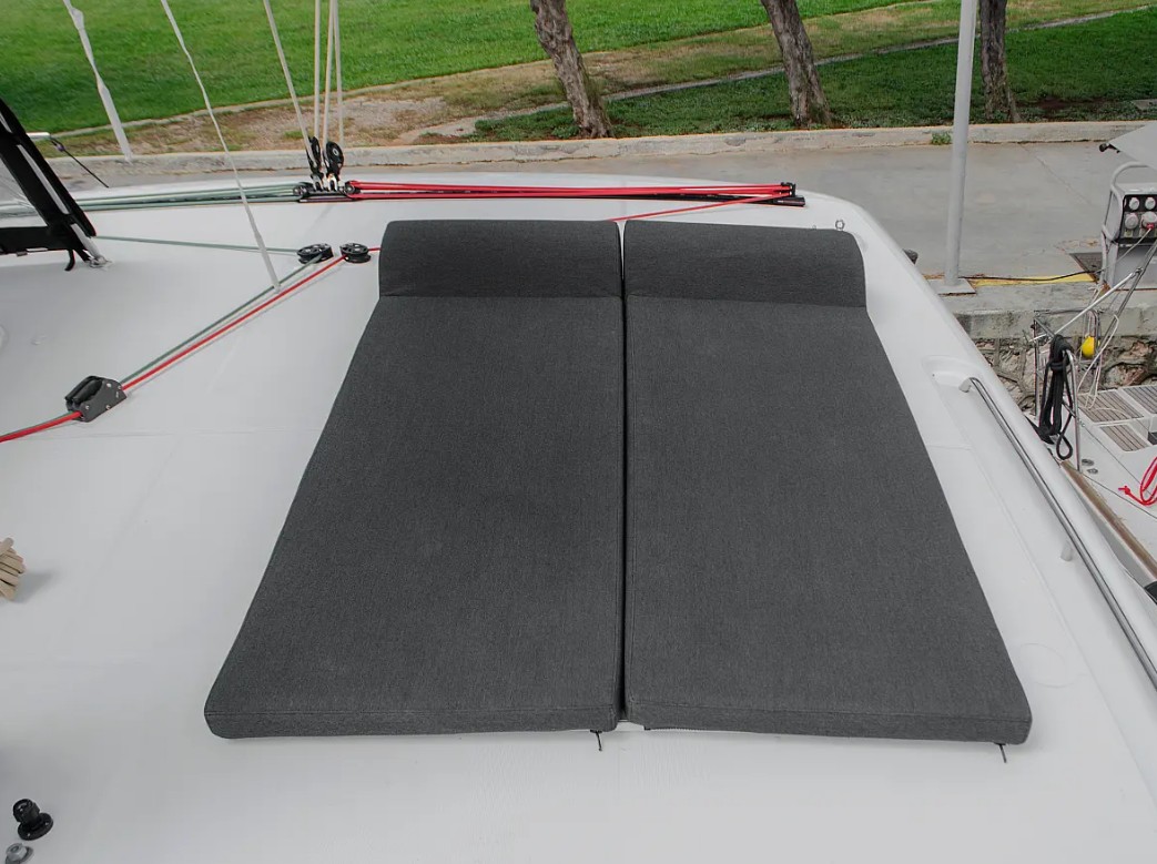 Lagoon 40 - 10 — photo 20