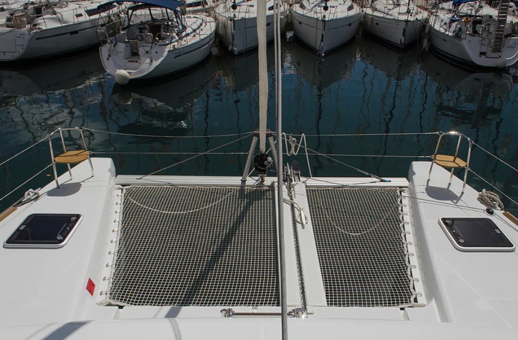 Lagoon 40 - 10 — photo 7