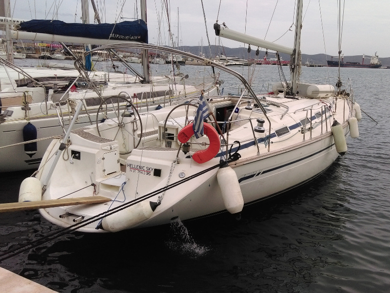Bavaria 44 — photo 3