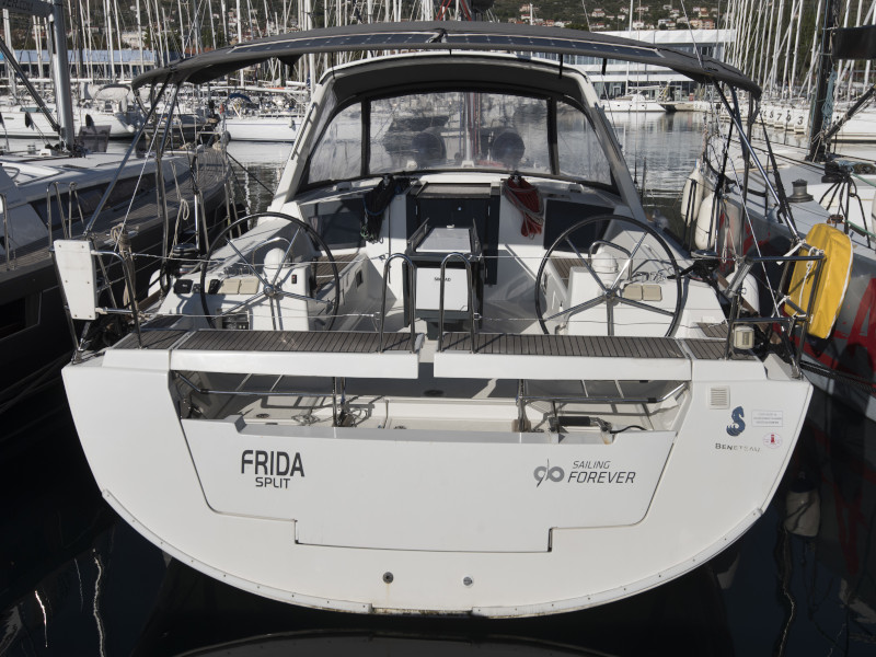 Oceanis 45 — photo 10
