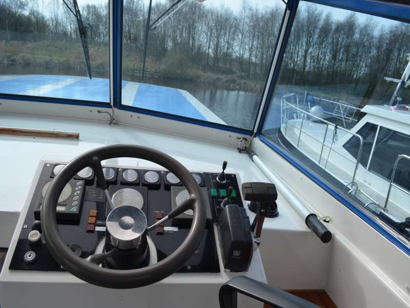 Safari Houseboat 1200 — photo 8