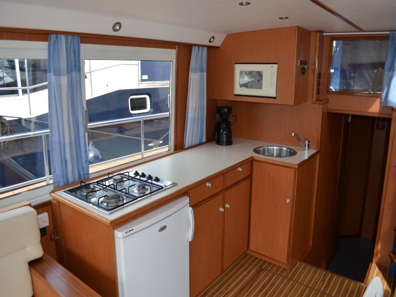 Safari Houseboat 1200 — photo 4