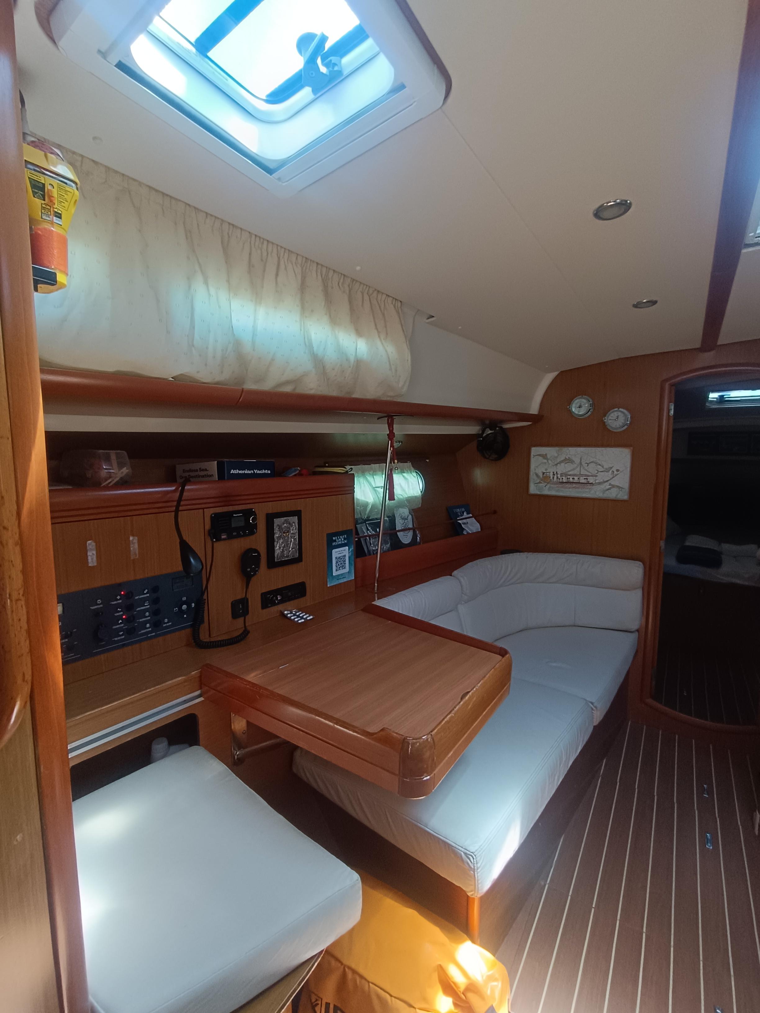 Sun Odyssey 42 i — photo 4