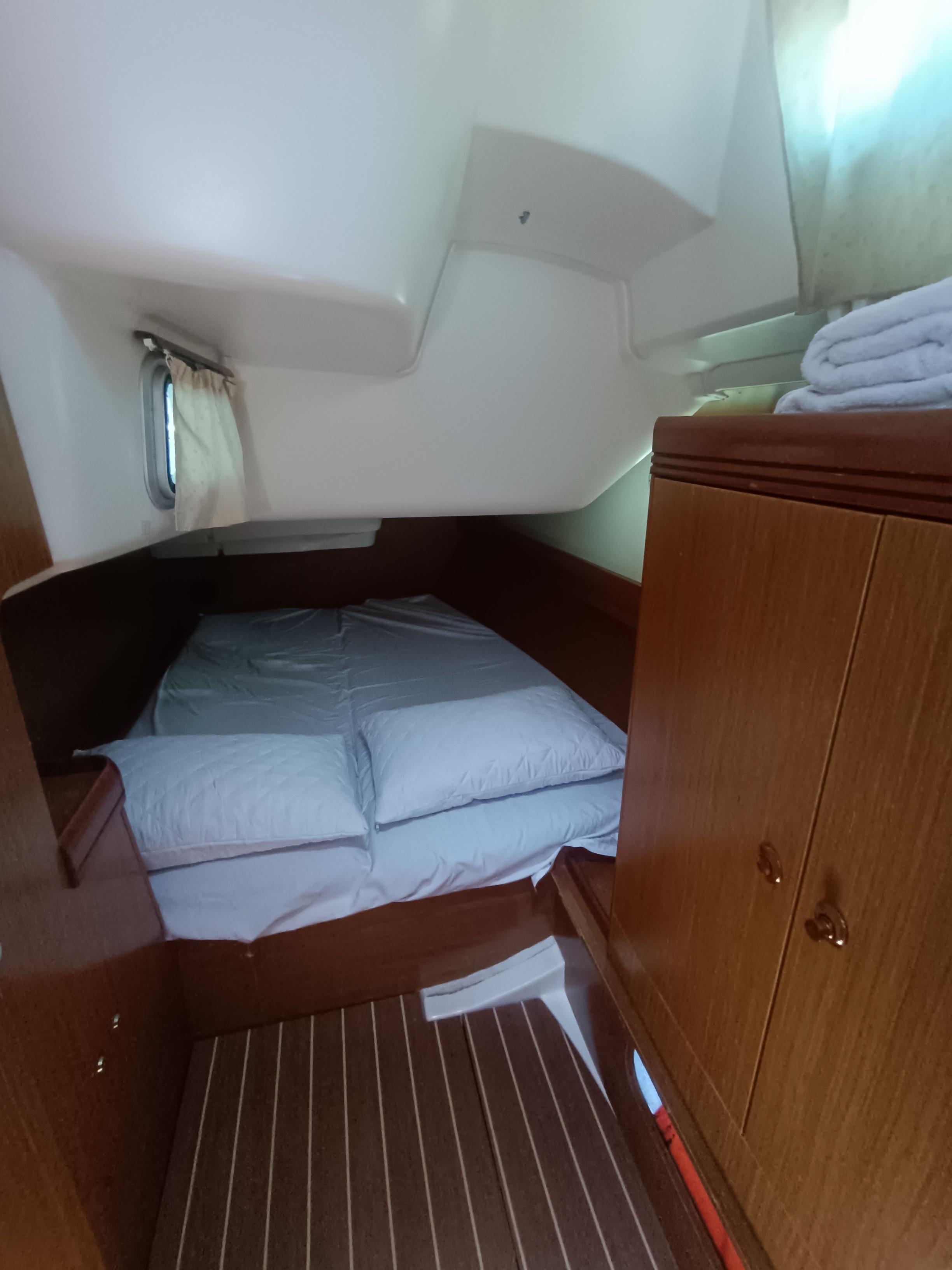 Sun Odyssey 42 i — photo 10