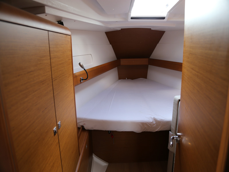 Sun Odyssey 419 — photo 2