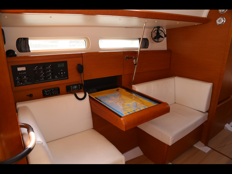 Sun Odyssey 419 — photo 24