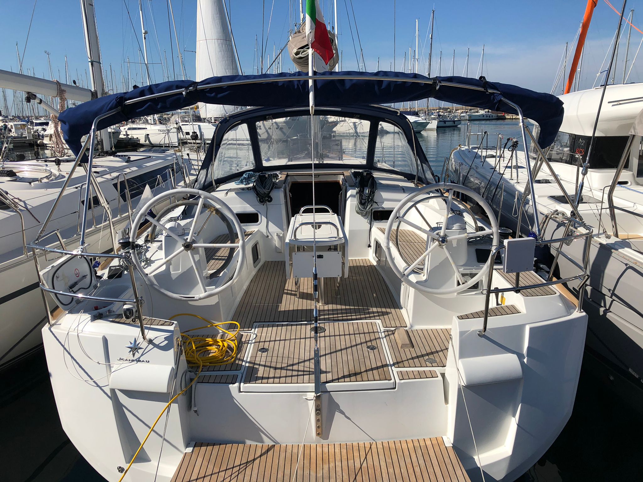 Sun Odyssey 519 — photo 45