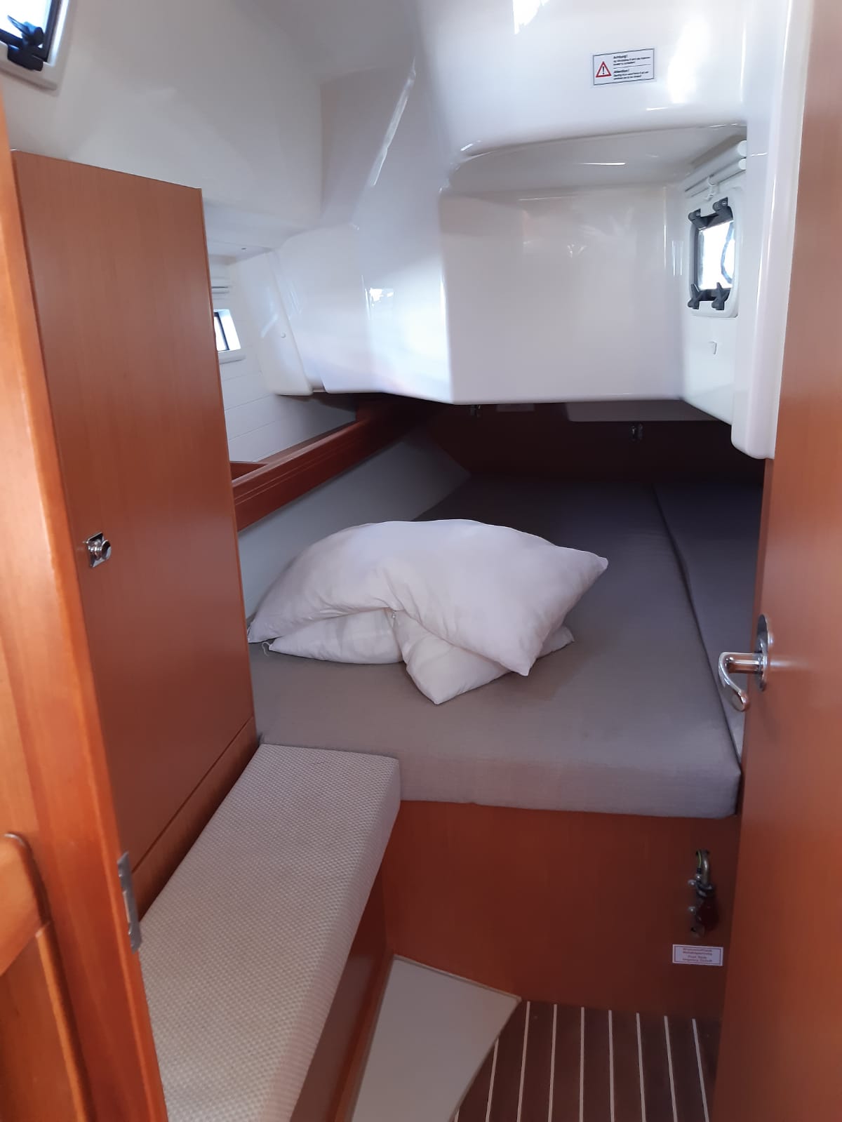 Bavaria Cruiser 34 — photo 6