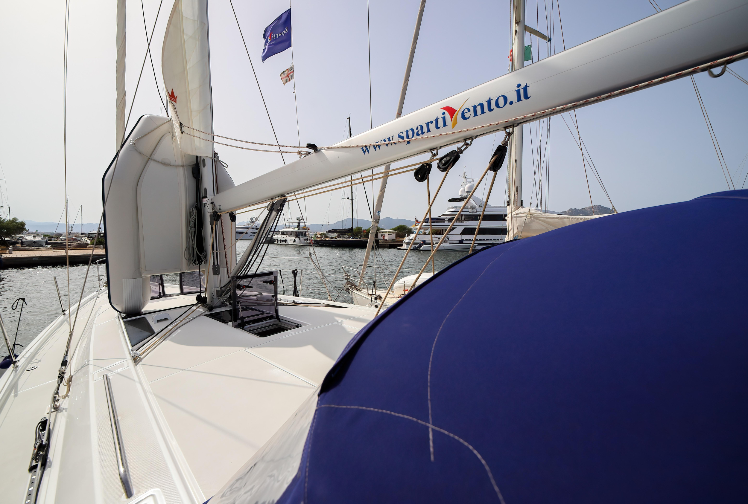 Oceanis 46.1 — photo 23