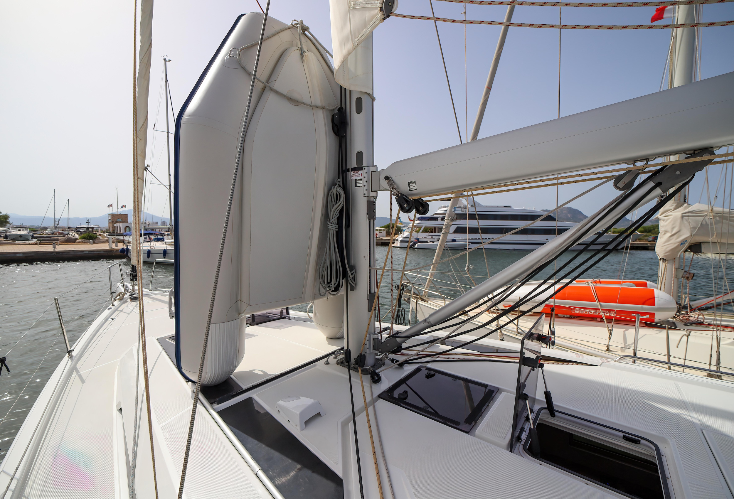 Oceanis 46.1 — photo 10