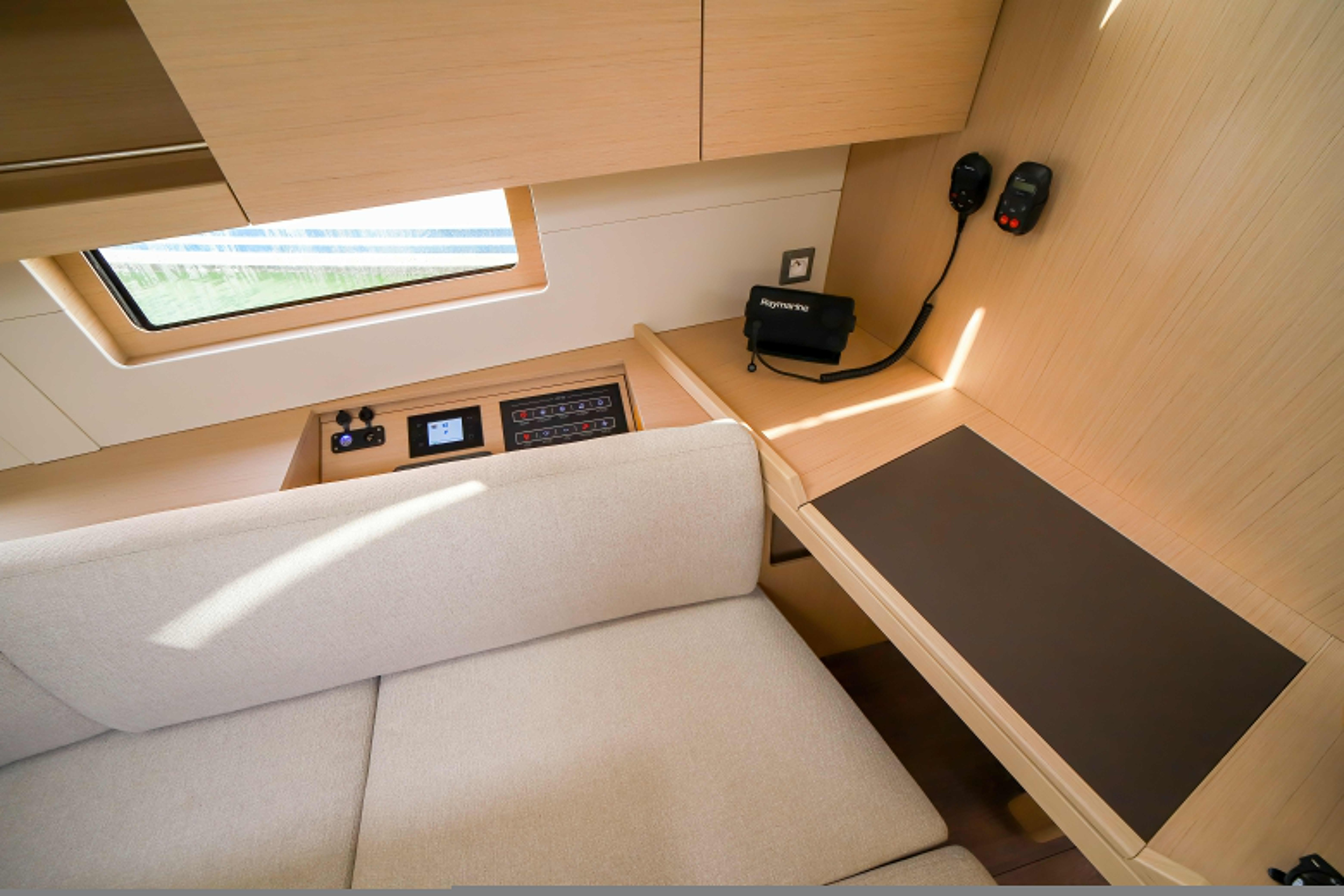 Oceanis 46.1 — photo 21