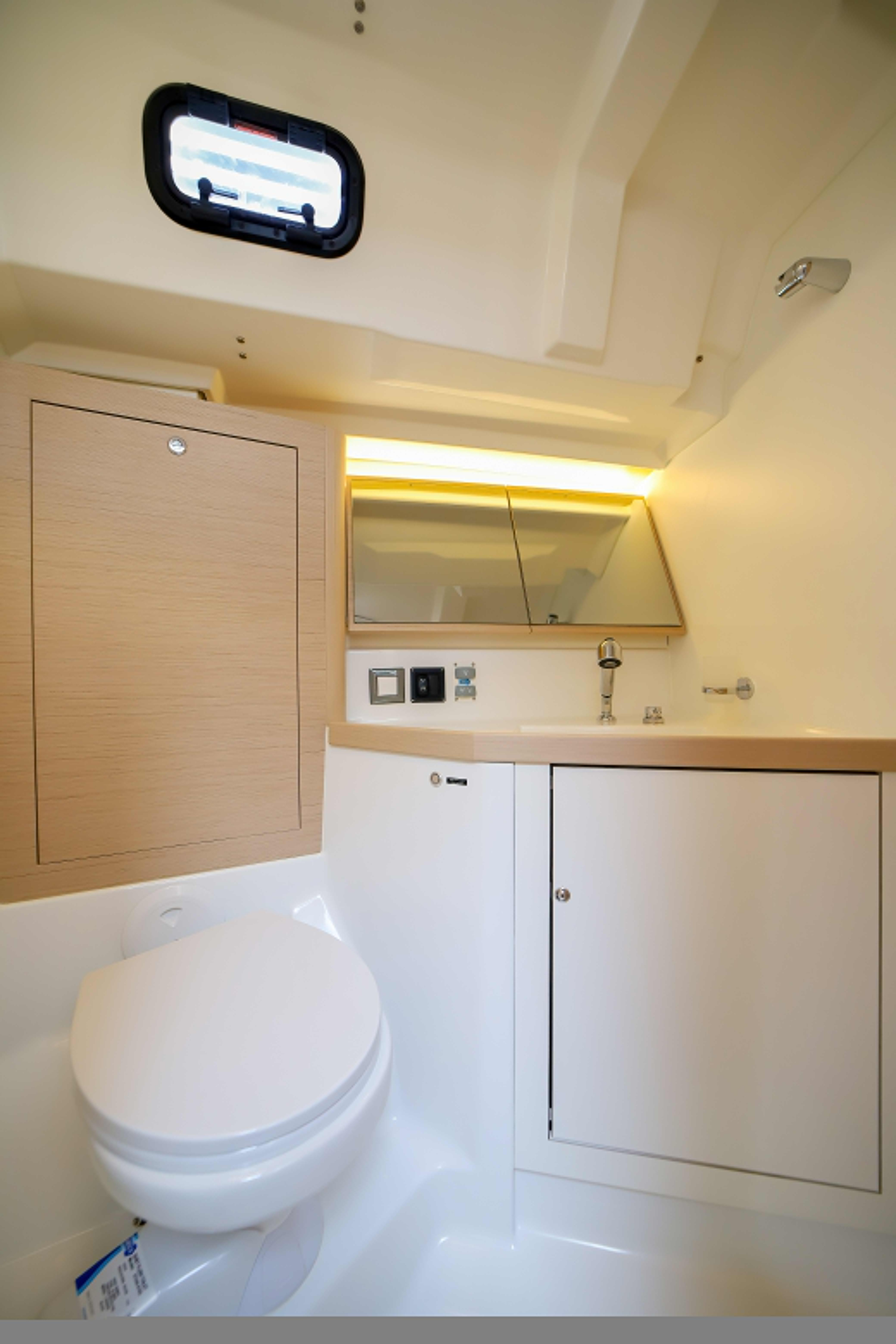 Oceanis 46.1 — photo 18