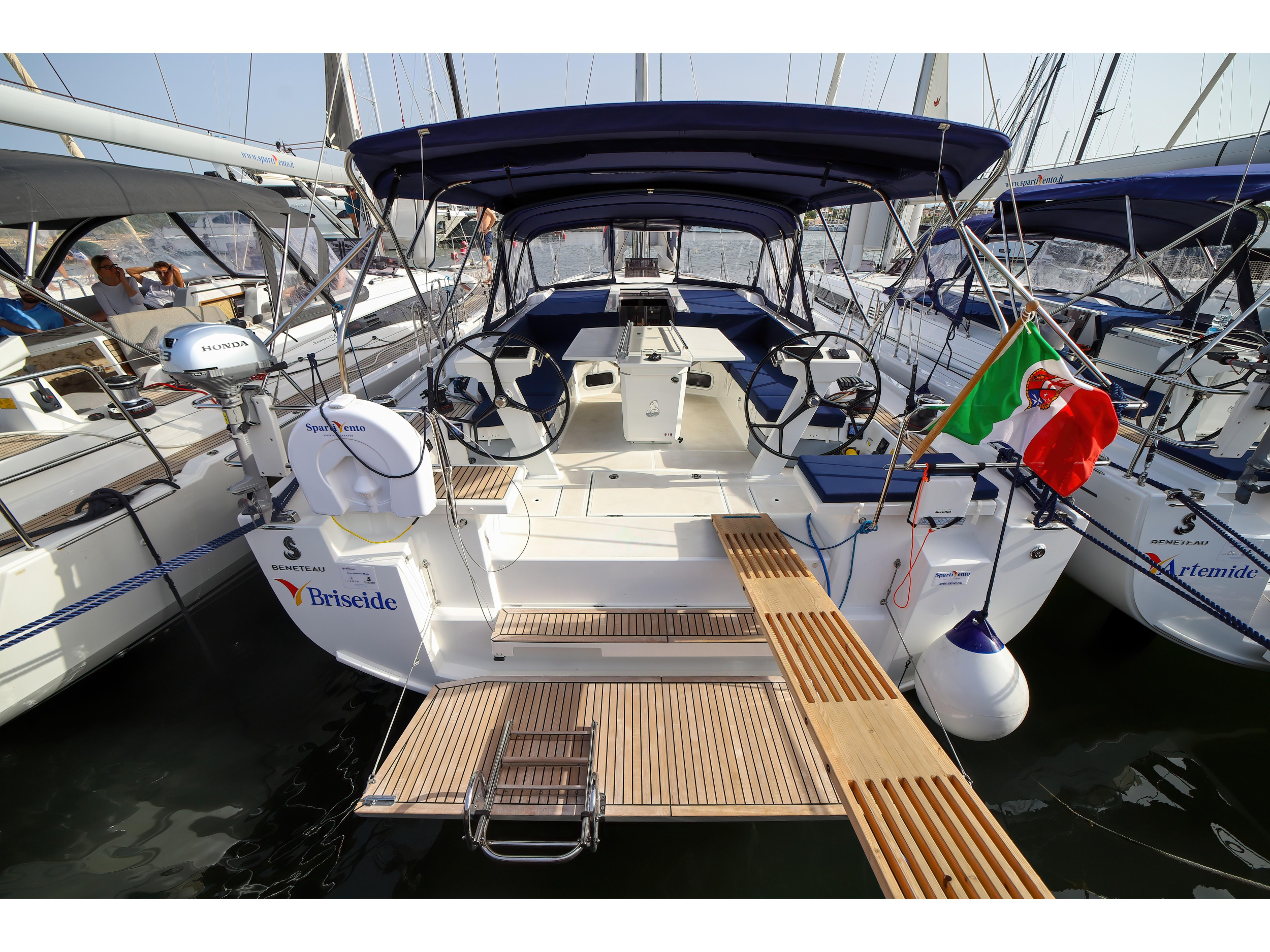 Oceanis 51.1 — photo 1
