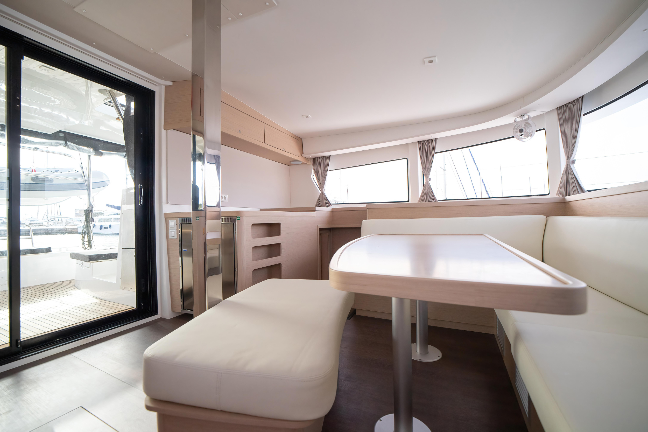 Lagoon 42 — photo 21