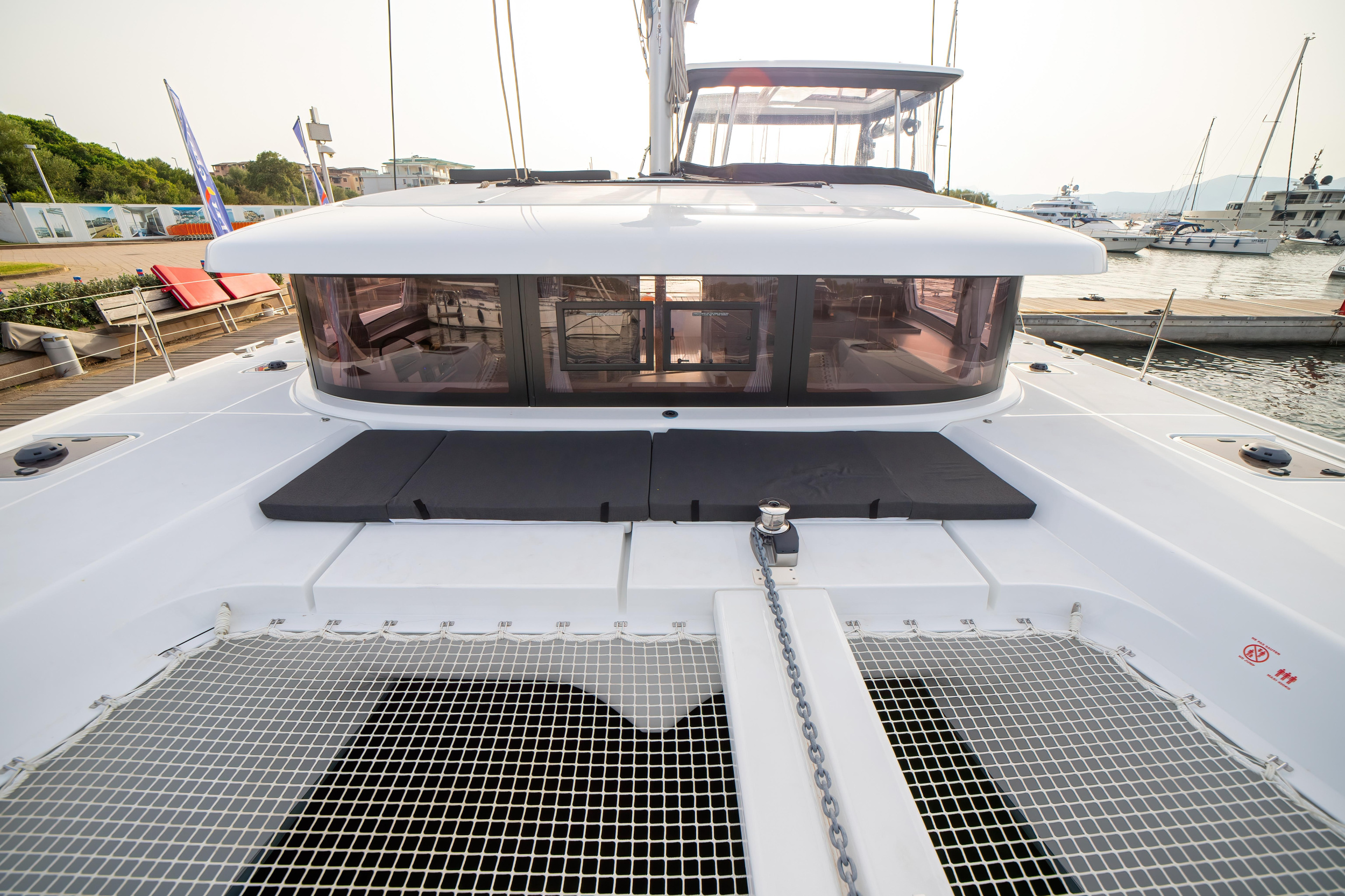 Lagoon 42 — photo 15