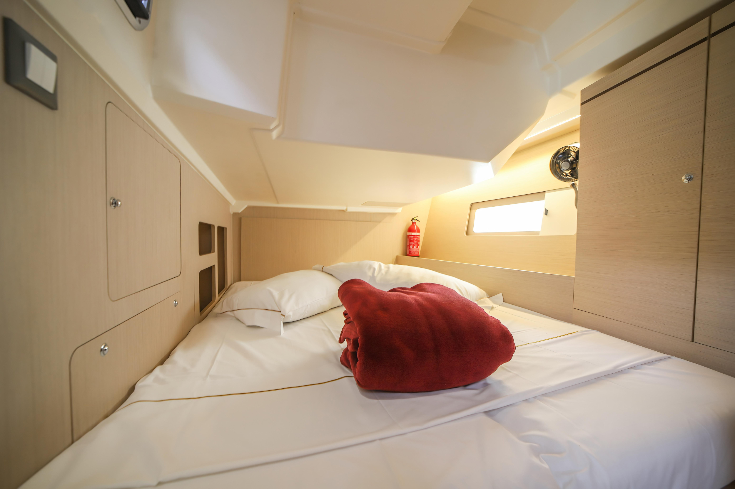 Oceanis 46.1 — photo 21
