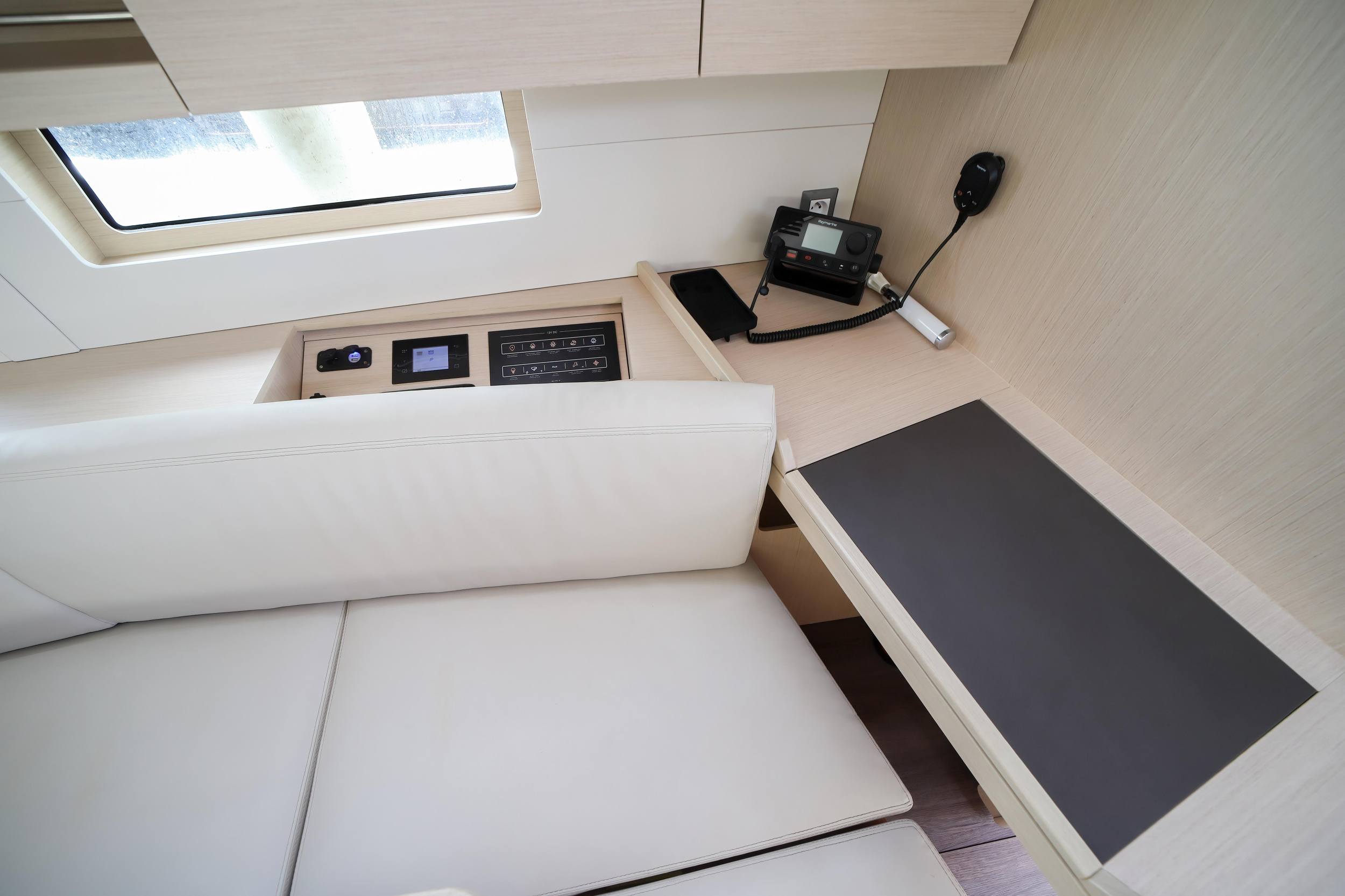 Oceanis 46.1 — photo 24