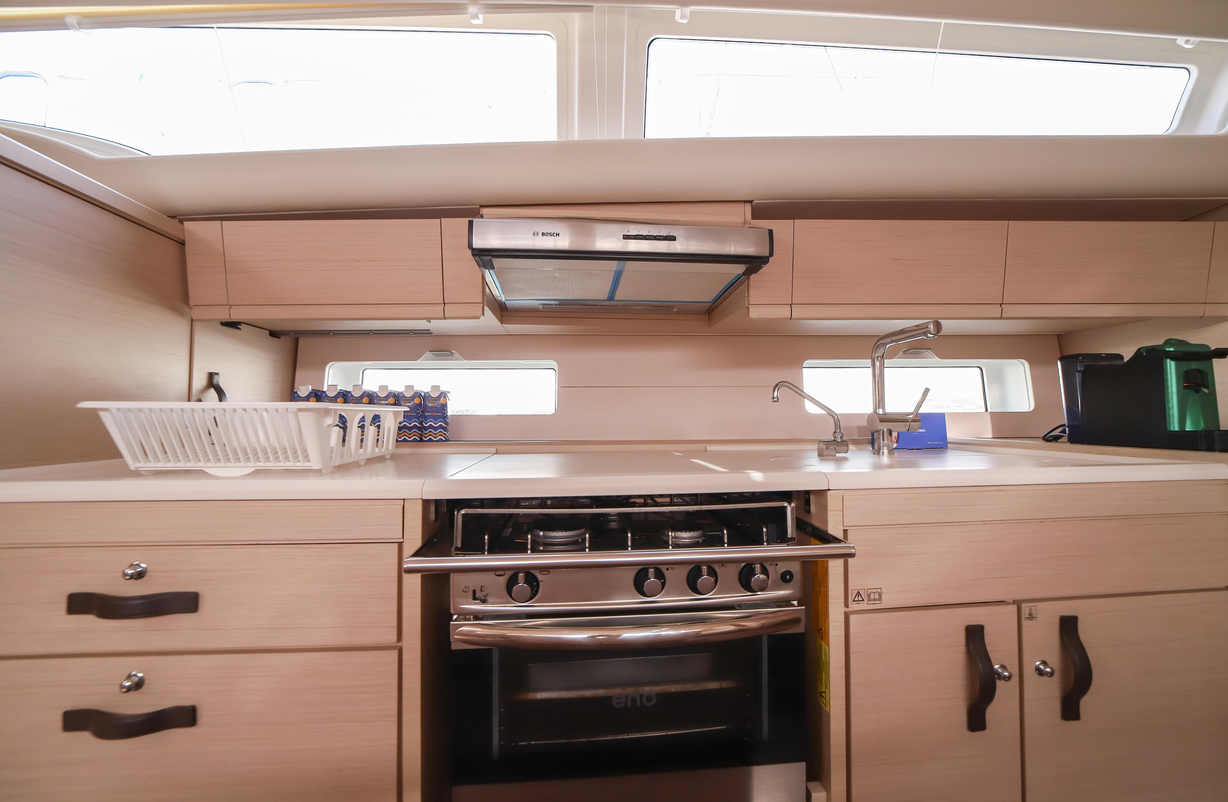 Jeanneau 54 - 4cab — photo 11