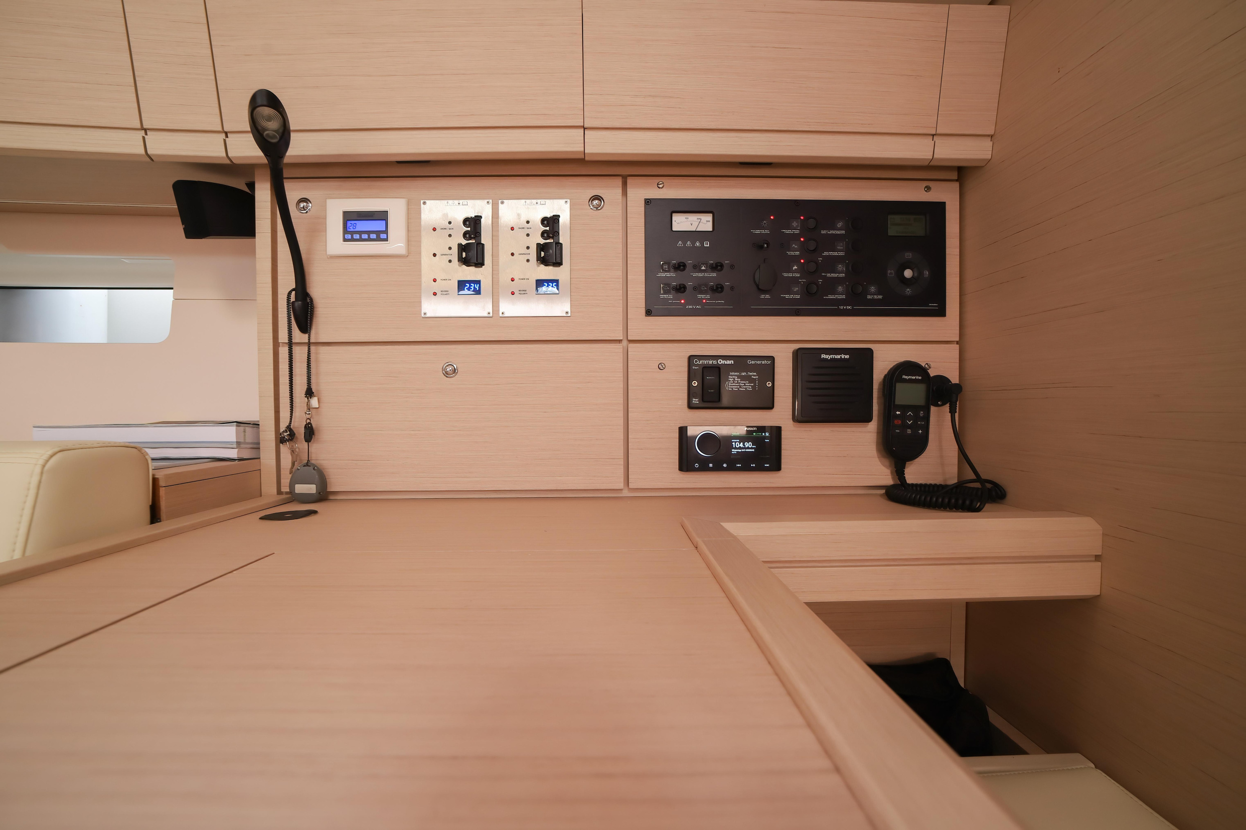 Jeanneau 54 - 4cab — photo 9