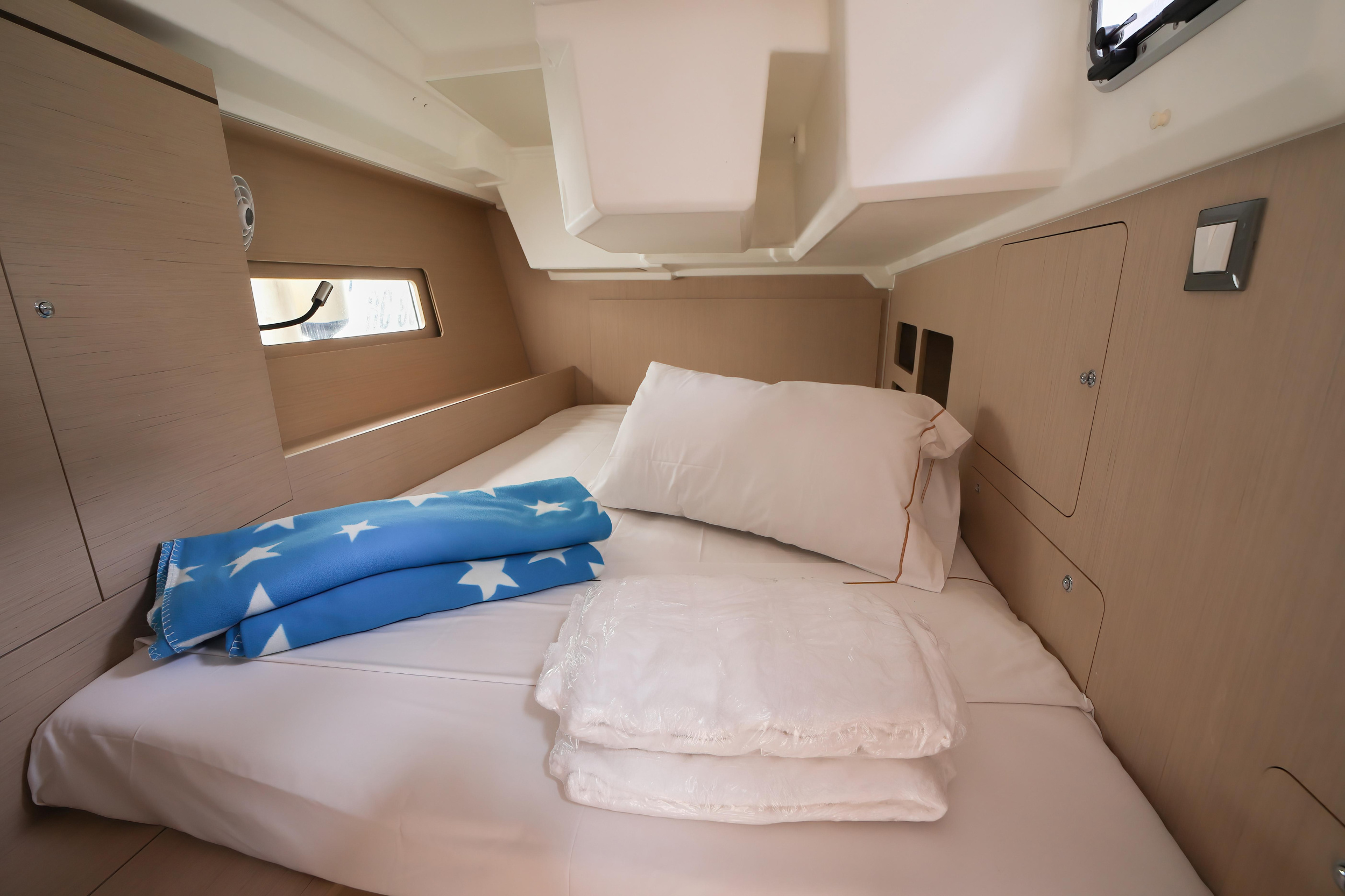 Oceanis 46.1 — photo 3