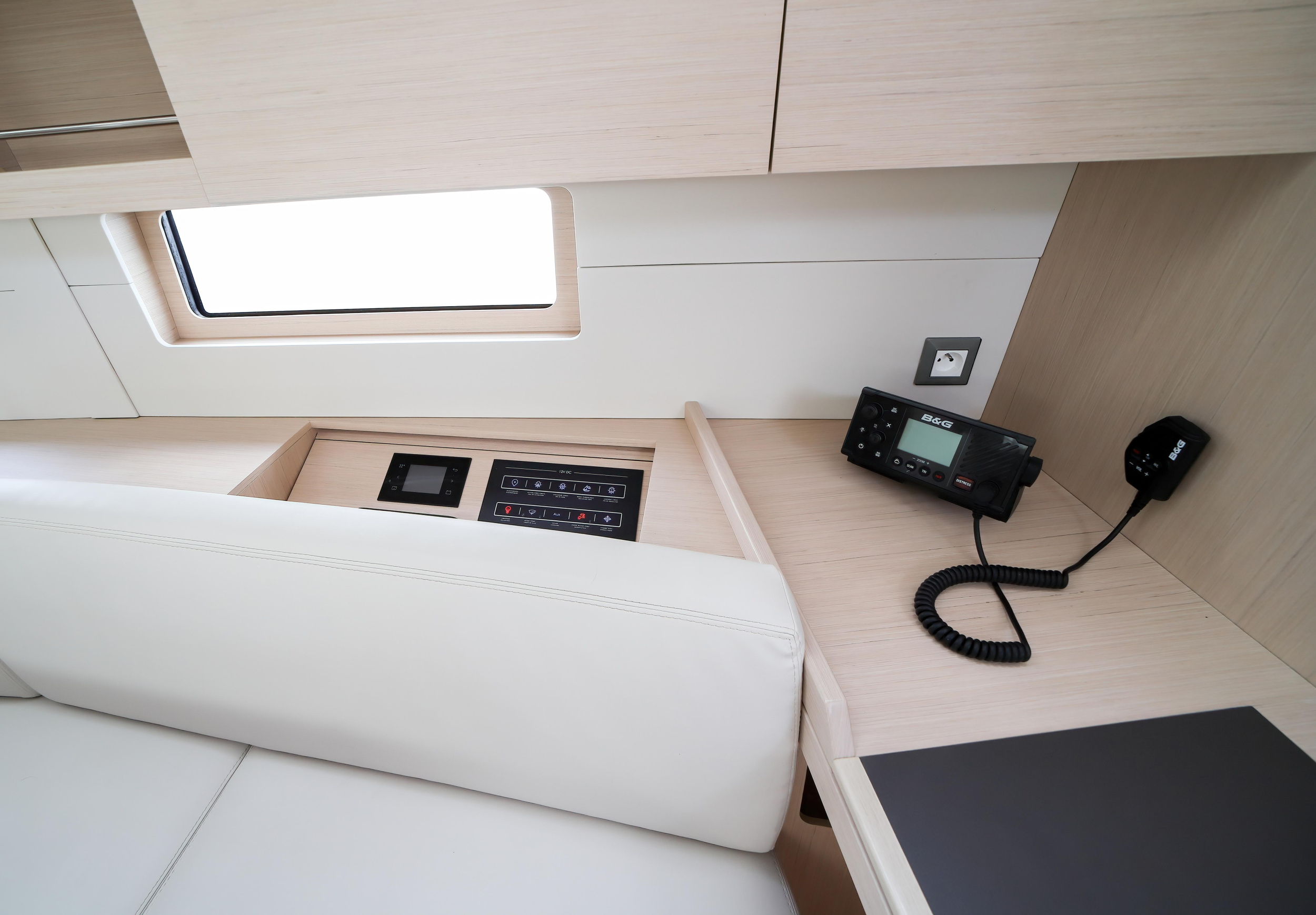 Oceanis 46.1 — photo 18