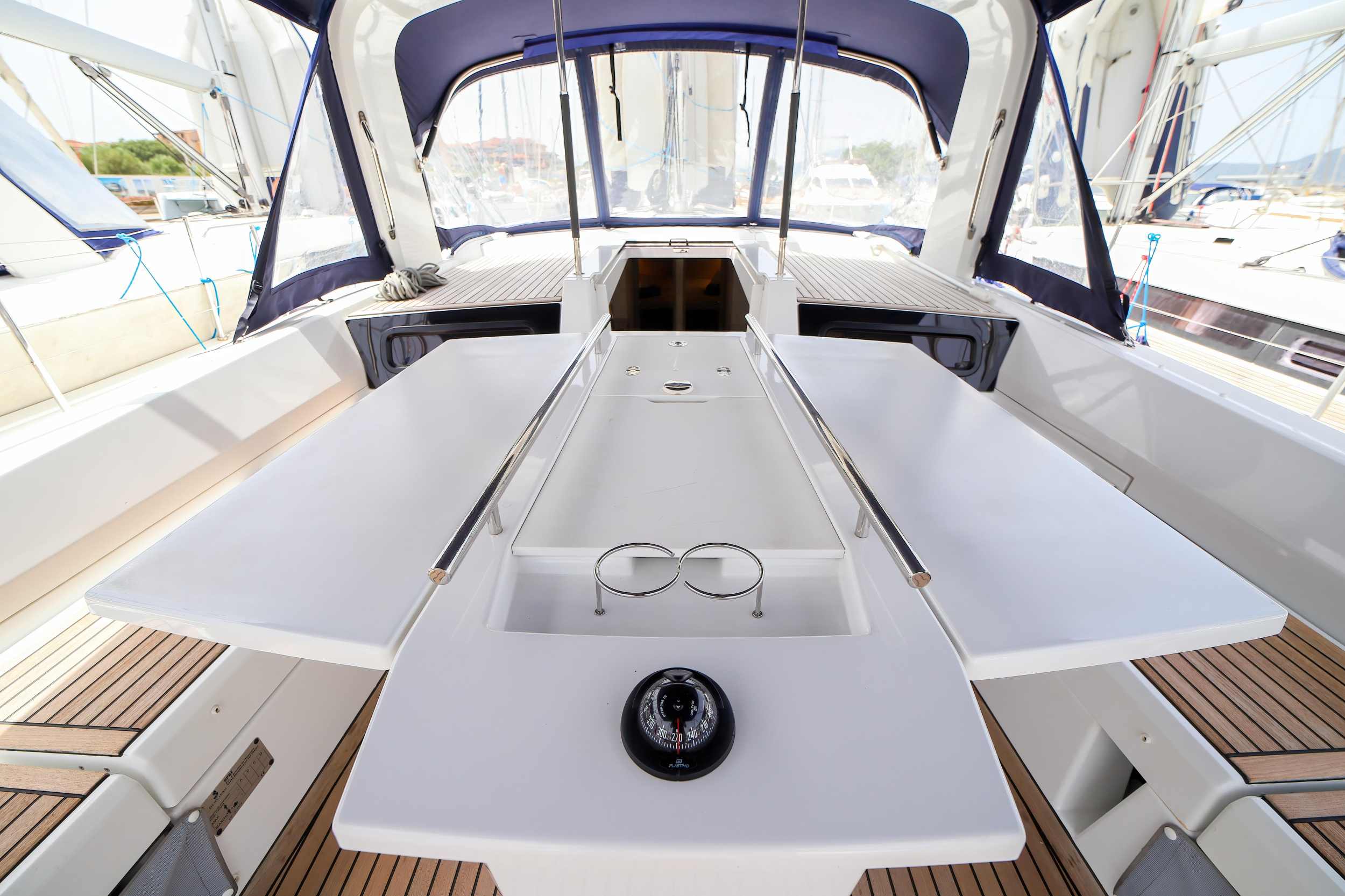 Oceanis 46.1 — photo 17