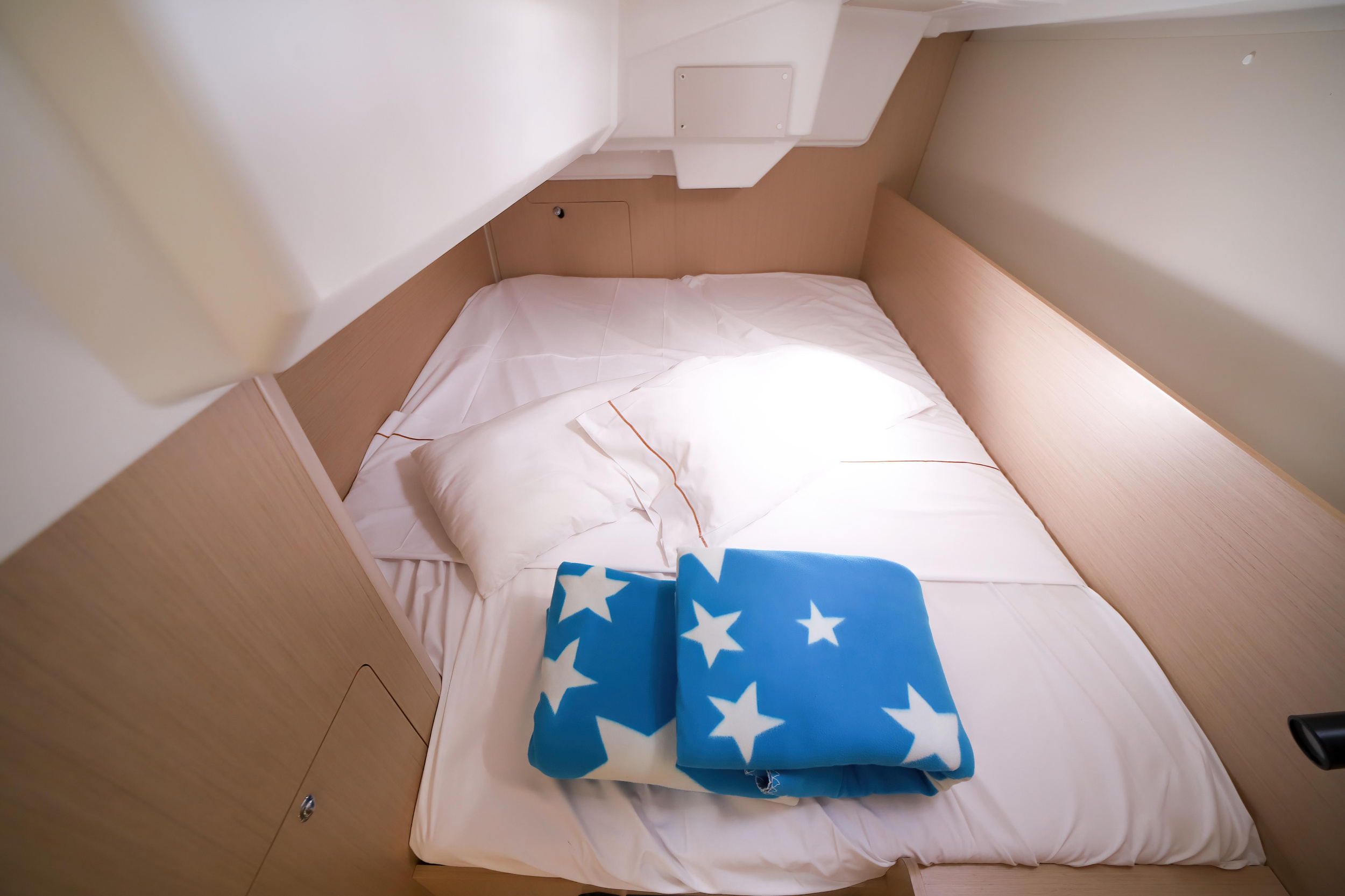 Oceanis 35.1 — photo 19