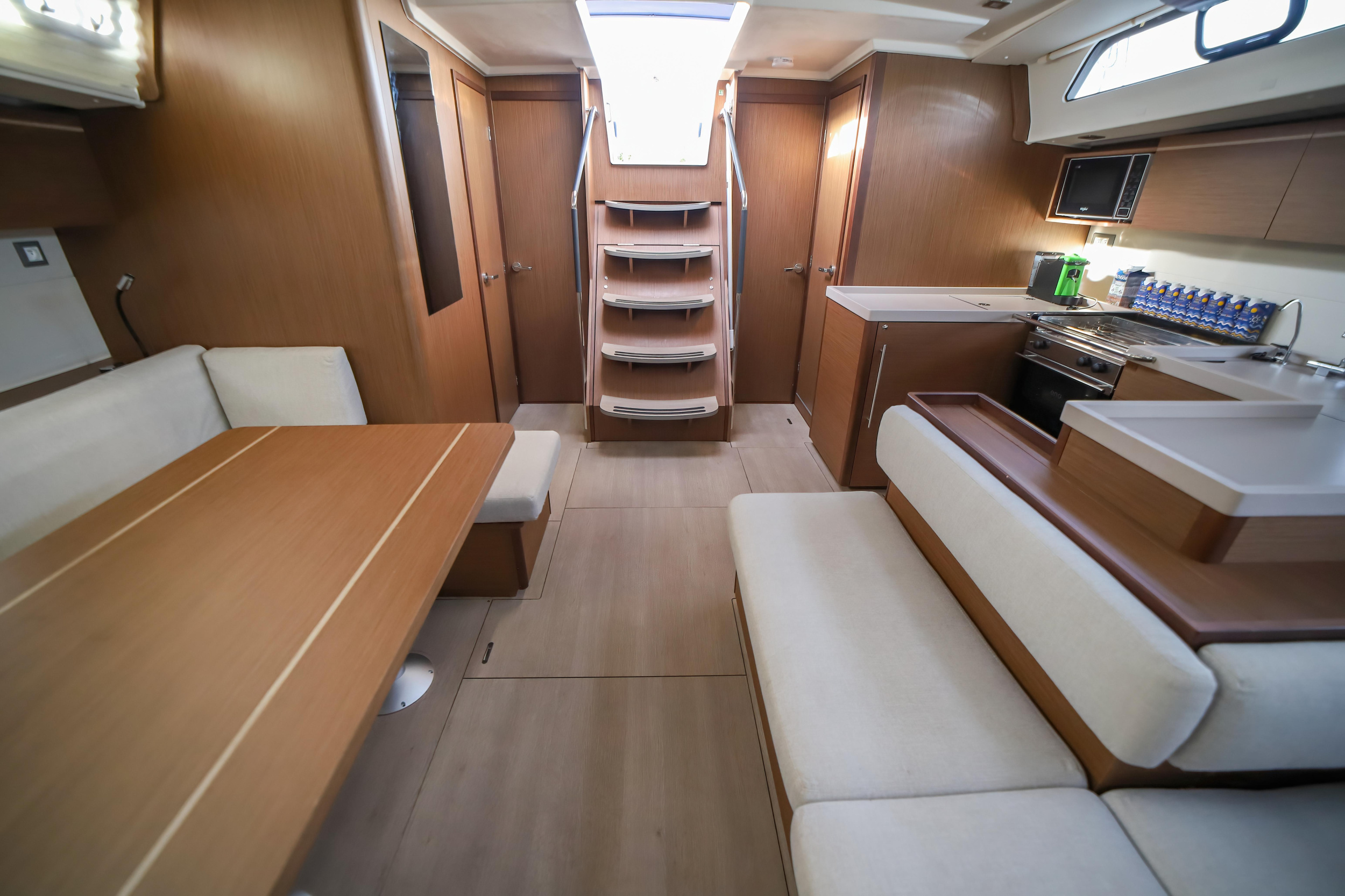 Oceanis 51.1 — photo 3