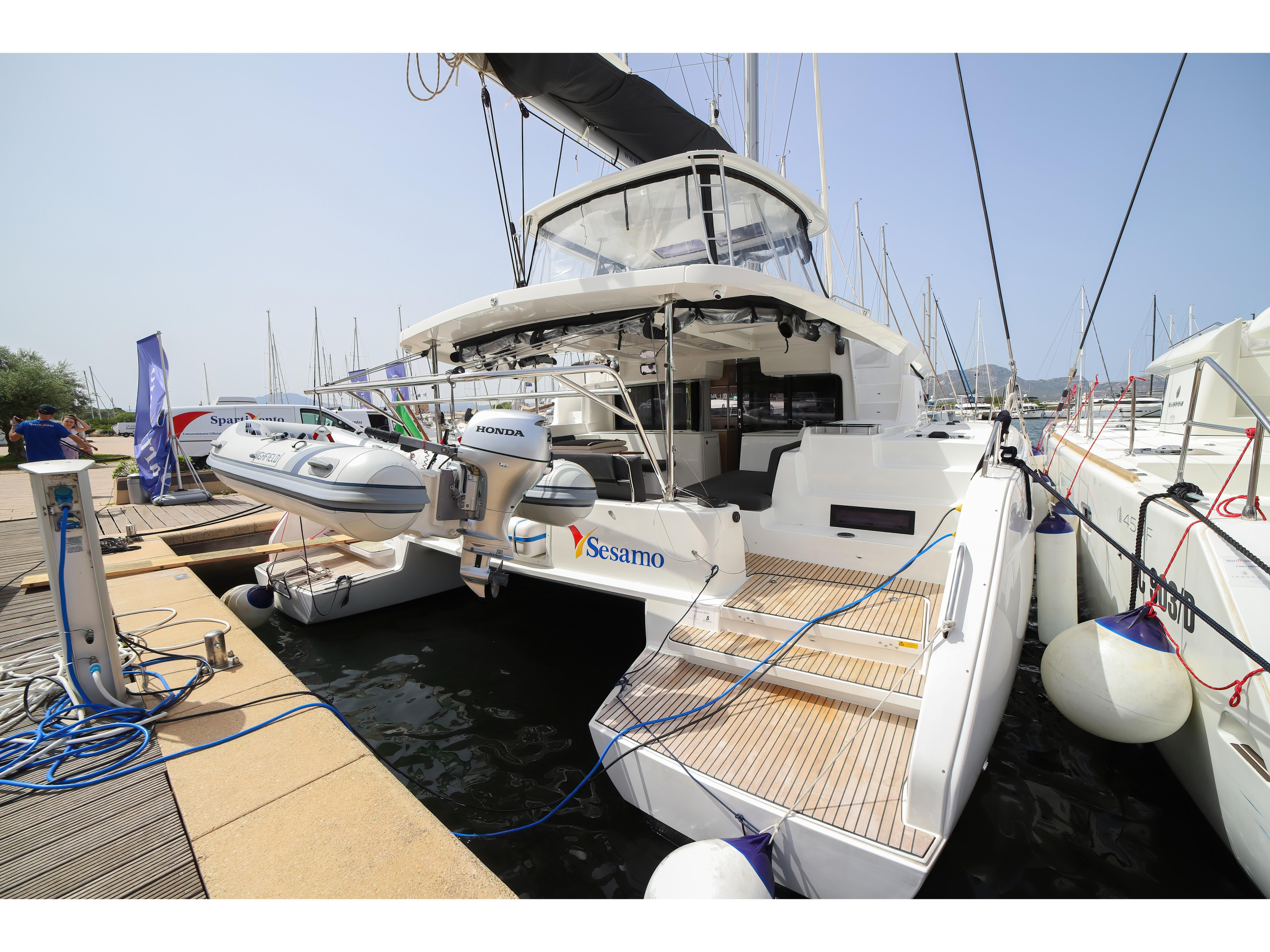 Lagoon 46 — photo 1