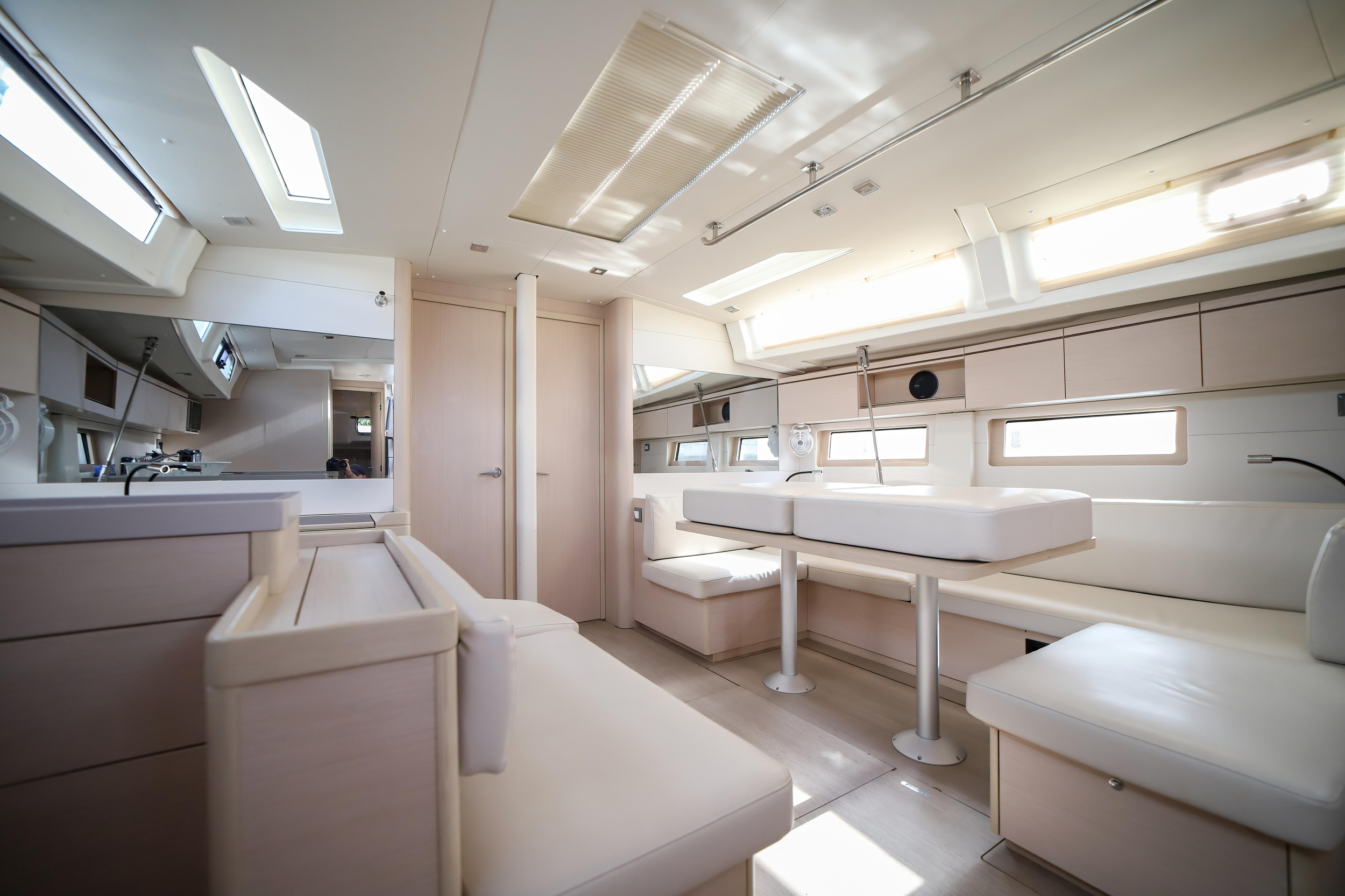 Oceanis 51.1 — photo 23