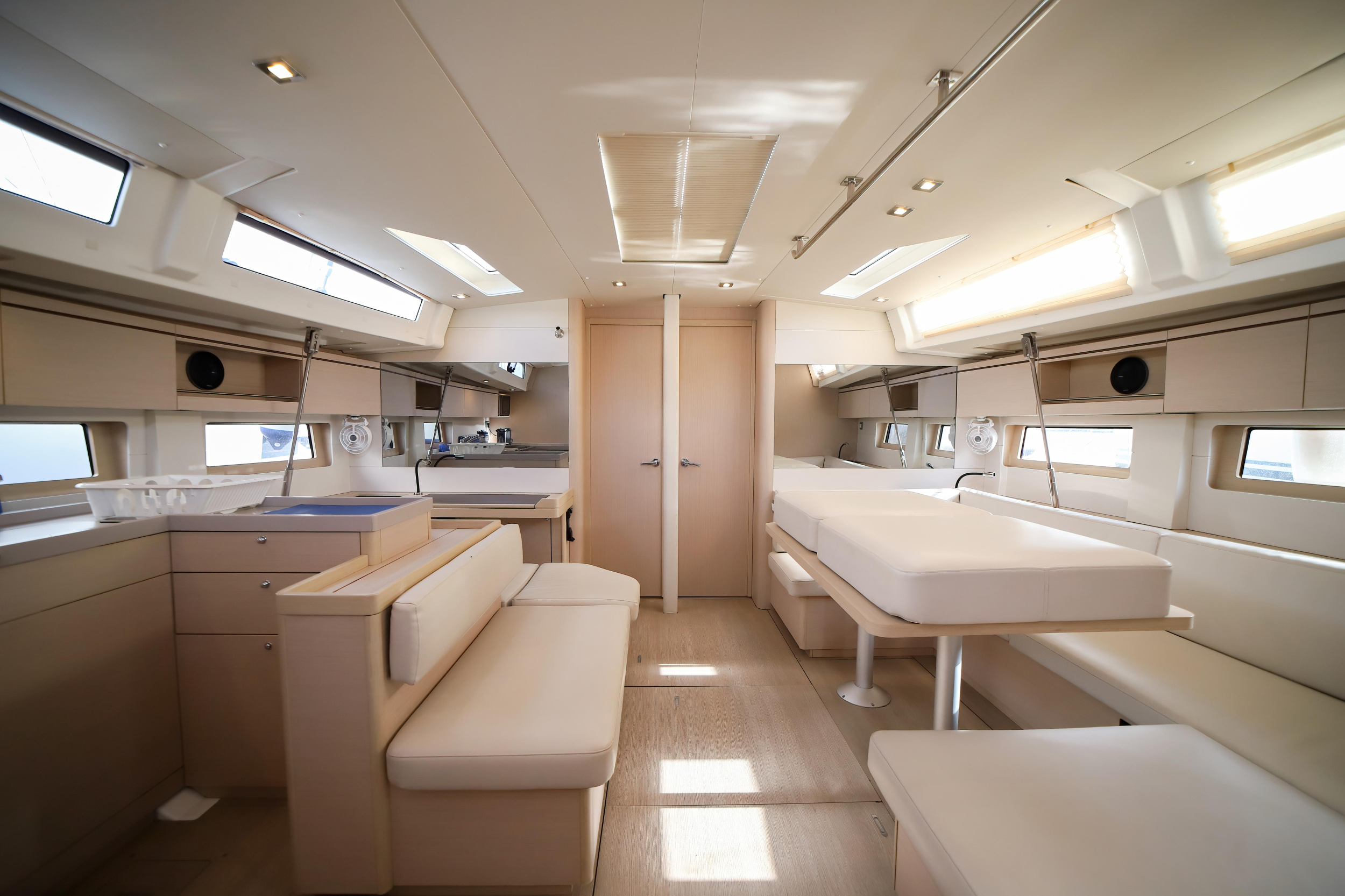 Oceanis 51.1 — photo 16