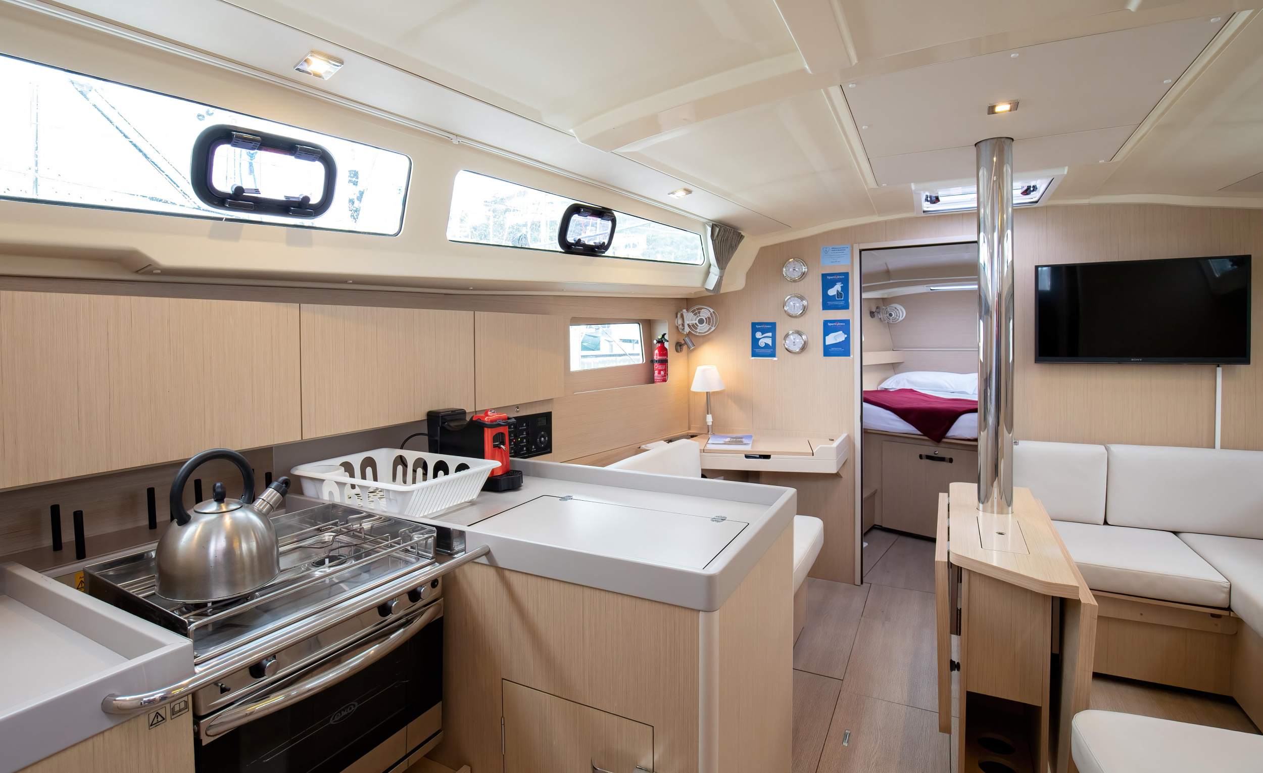 Oceanis 41.1 — photo 26