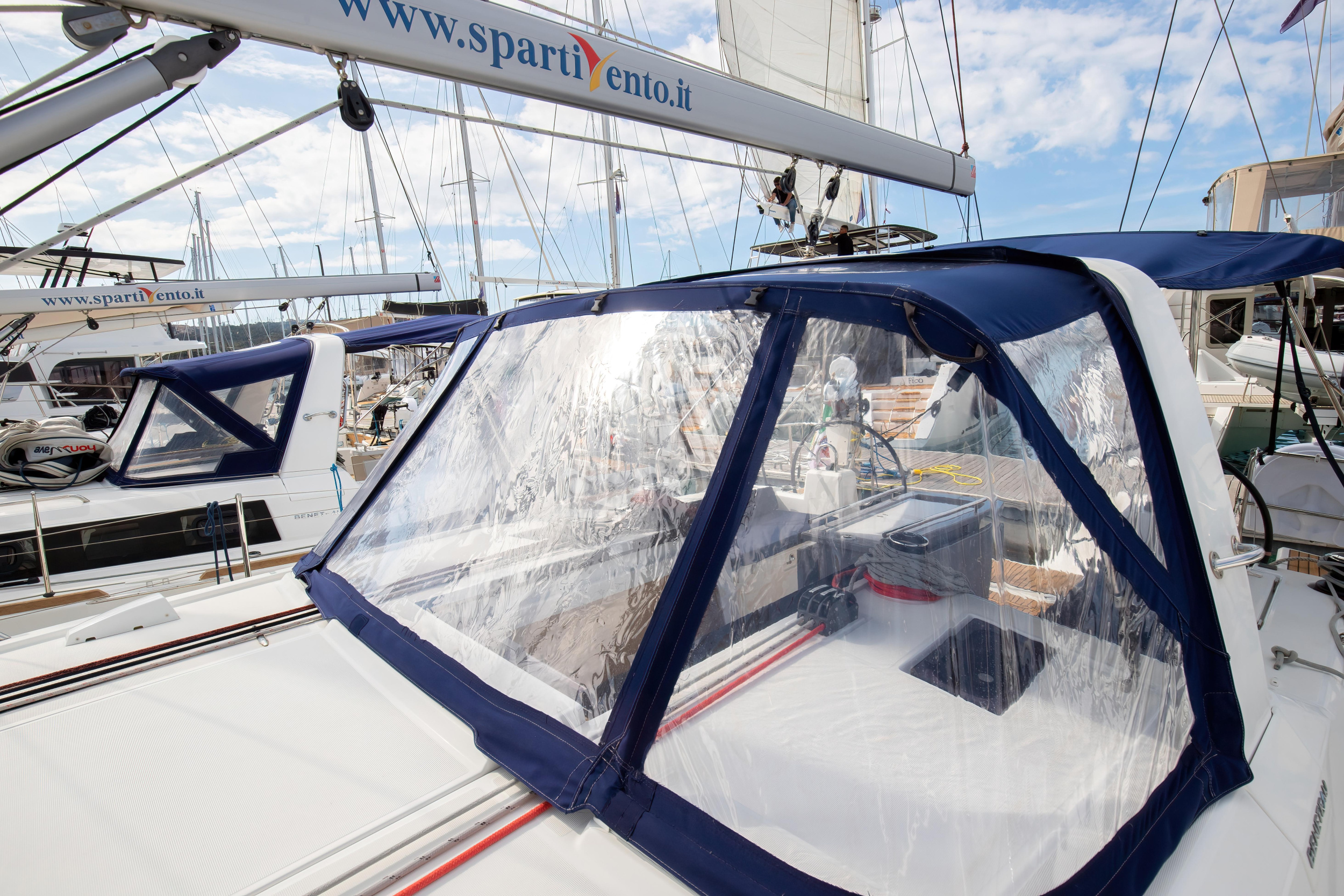 Oceanis 41.1 — photo 24