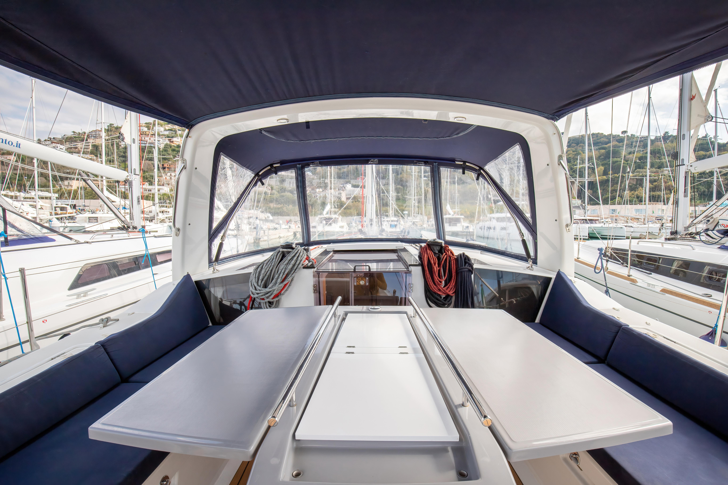 Oceanis 41.1 — photo 15