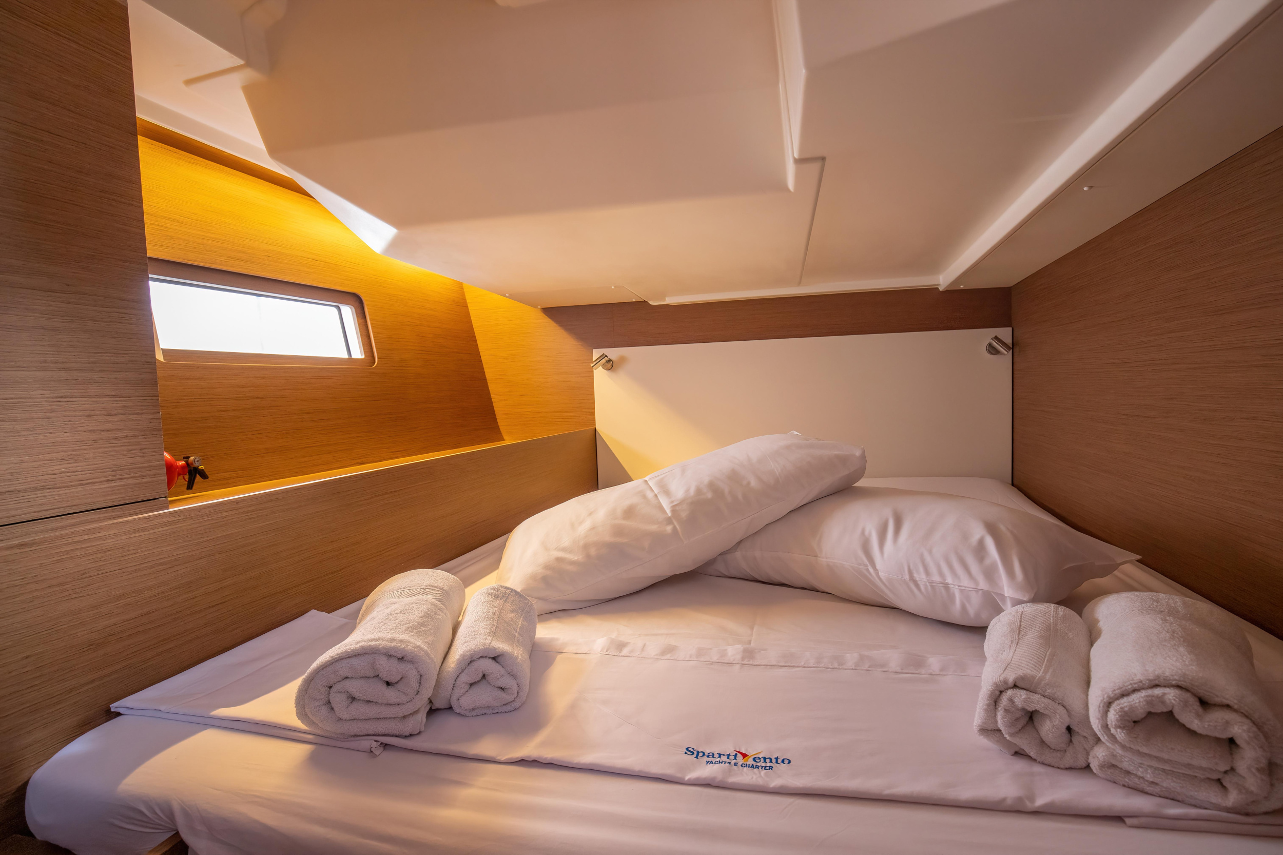 Oceanis 51.1 — photo 9