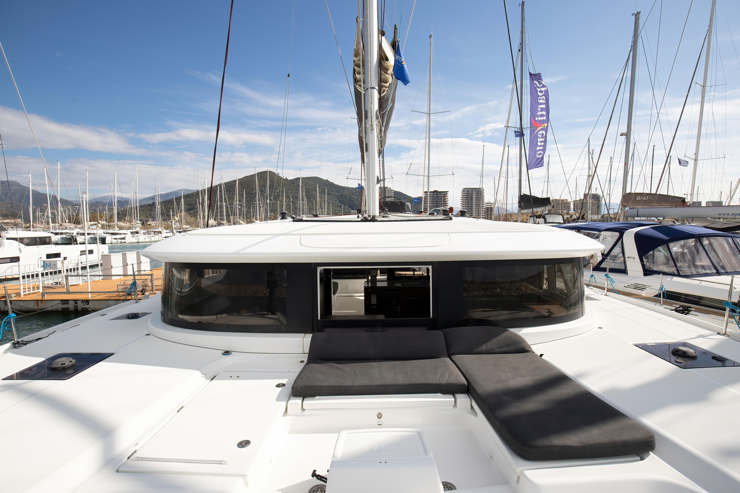 Lagoon 46 — photo 17